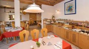 Landhotel Hopp Garni - Image 4
