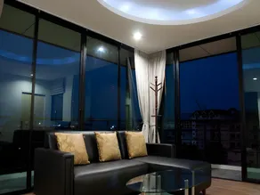 De Poem Loft Boutique Residence - Image 2