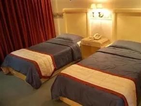 Alicia Hotel & Restaurant - Image 2