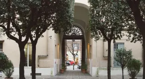 Vatican Garden Rooms - Image 3