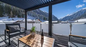 Chalet Chardonnay - Image 2