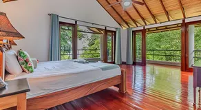 The Jungle Inn - Image 2