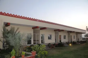 Hotel Yuvraj Nature - Image 3