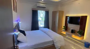 Hotel Dhanraj Inn - Image 5
