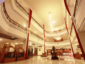 Plaza Hotel Tegal - Image 5