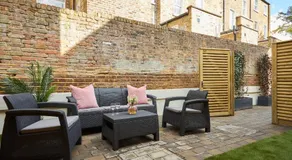 Hammersmith Mews by Viridian Apartments - Image 2