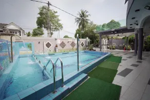 Pantai Klebang48 beach pool Villa/32 Orang/Kolam - Image 3