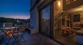 La Perla Suites - Image 4