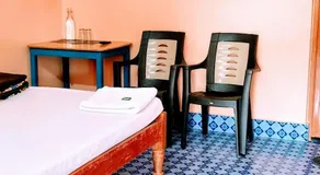 Blue Bird Residency - Image 2