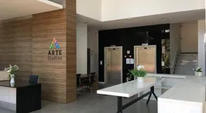 Flat Moderno no Arte Studios próximo ao Rock in Rio, Farmasi Arena, Estúdios Globo, Praias e Riocentro - Image 5
