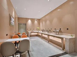 Vienna Hotel Shenzhen International Convention and Exhibition Center Sha'ao Metro Station - Image 3