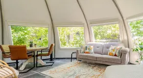 Unique private guesthouse 'The Iglo' - Image 2