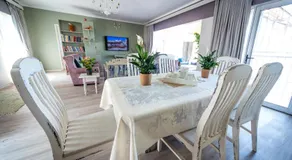 Graceland Self-Catering Cottages - Image 4