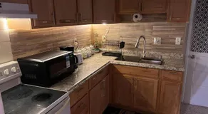 5 Min to Siesta Key Beach Spacious 2BR Getaway - Image 3