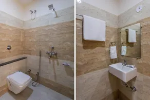 OYO 29231 Hotel Agarwal - Image 3