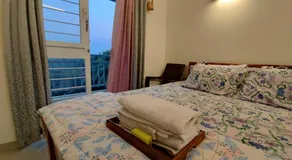 5min frm Beach, Luxury Tropical Retreat Apartment - Image 2