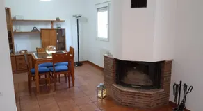 Vivienda adosada , con merendero en Carcedo - Image 2