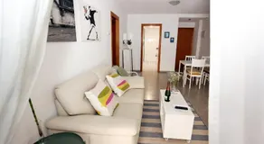 Apartamento dos habitaciones primera línea de playa - Image 2