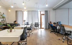 ololoFreelander work and travel Hostel - Image 2