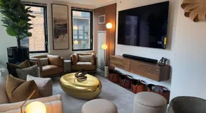 NEWLuxe 2bd2ba w Pool & More - Image 3