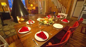 Arrowhead Pine Rose Cabins - Image 4