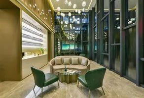 Jinghai Twin Hotel - Image 3