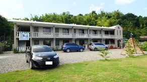 Lone Star Inn - Image 3