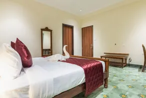 Nadhima Villas - Image 2