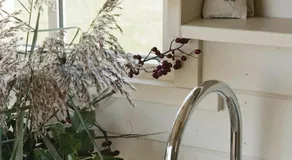The Lookerer by Bloom Stays - Image 2