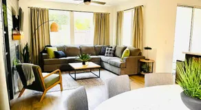 Huge Home near Old Folsom Pet & Family Friendly - Image 3