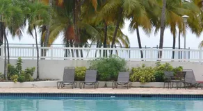 Cozy Beachfront Studio - Image 5