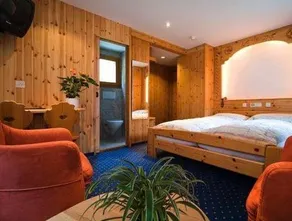 Hotel Sonnenhalde, Arosa - Image 5