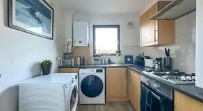 Cosy stylish Duntocher flat near Glasgow - Image 5