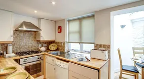 Browns Lane - Image 3