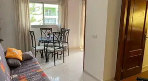 Seaside apartment with balcony - Image 2