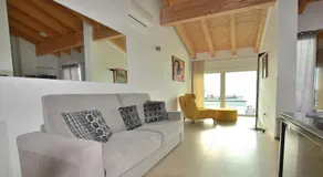 Appartement entièrement équipé avec barbecue, terrasse et piscine | Avec animaux admis - Image 2
