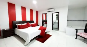 Hotel la Ciudad - Image 2
