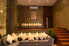 Marine Suites - Image 3