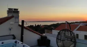 Apartment Sunrise Mandre - Image 3
