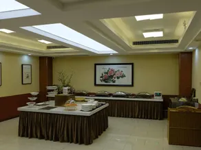 7 Days Premium Xingtai Tianyi Square - Image 3