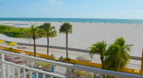 Page Terrace Beachfront Hotel - Image 3