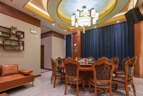 Perth Crown International Hotel - Image 4