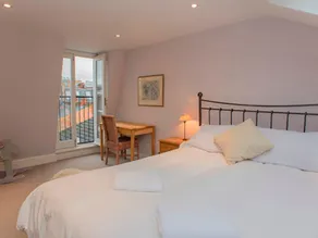 Veeve  5 Bed Family Home Tynemouth Street Fulham - Image 5