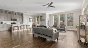Trinity Groves Retreat - Large Modern 5 BR Home - Image 3