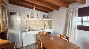 Patricia's Traditional Guesthouse - Image 3