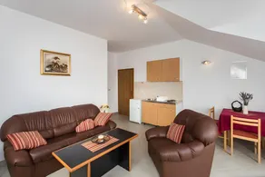 Apartments Villa Maslina - Two Bedroom Apartment with Terrace and Garden View - Image 2
