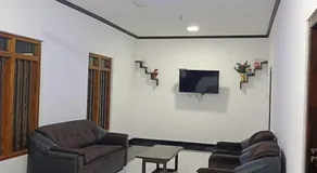 Suman Beach Rooms - Image 2