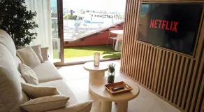 Luxury UCAM Executive , Terrace , High Speed WiFi - Image 3