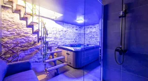 Cosy Room Jacuzzi Romantique - Image 4