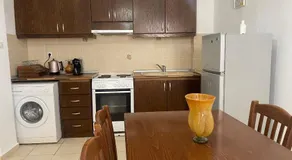 Ravanos Apartment - Image 5